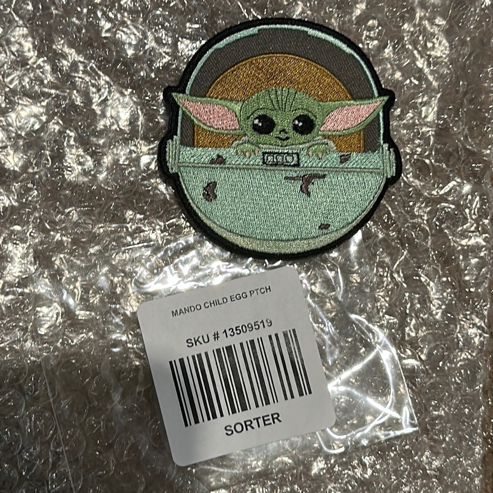 iron on mandolorian child egg patch